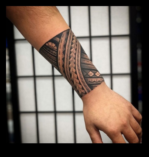 קעקועים על היד כקנבס לנרטיבים אישיים 4 צוות זעירות: סיפורים בעלי משמעות בקעקועים על היד