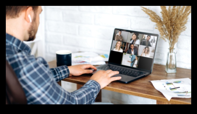 וירטואלים בונים מערכות יחסים בעידן הדיגיטלי 5 וירטואליות: בניית מערכות יחסים בעולם האינטראקציה החברתית