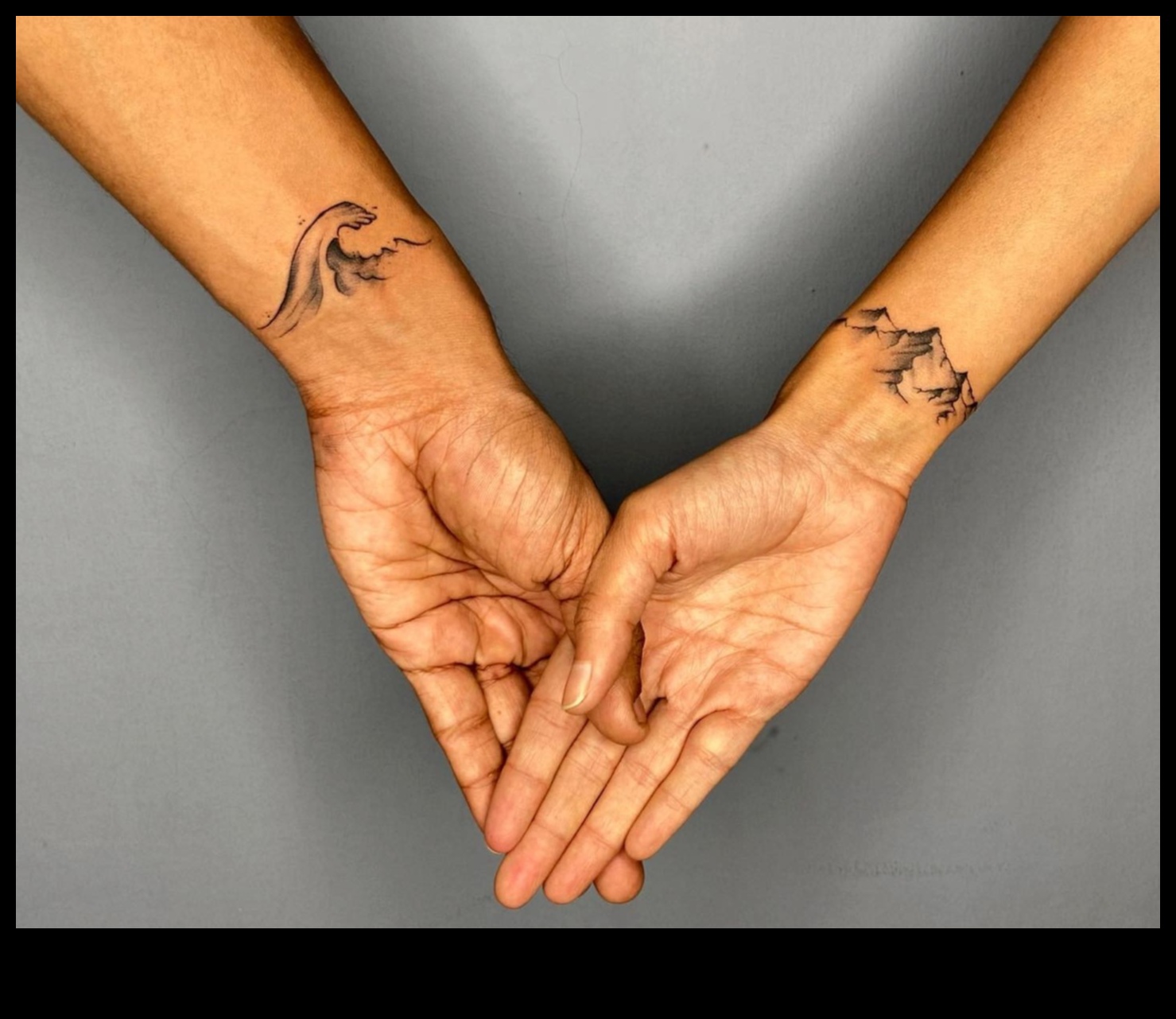 אהבה באמנות: הבעת מסירות עם קעקועים זוגיים