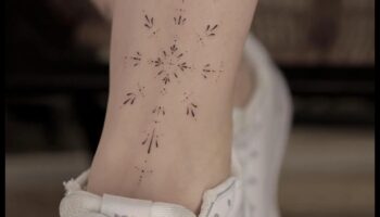 קישוטי הקרסול: גלה יצירות מופת מיניאטוריות